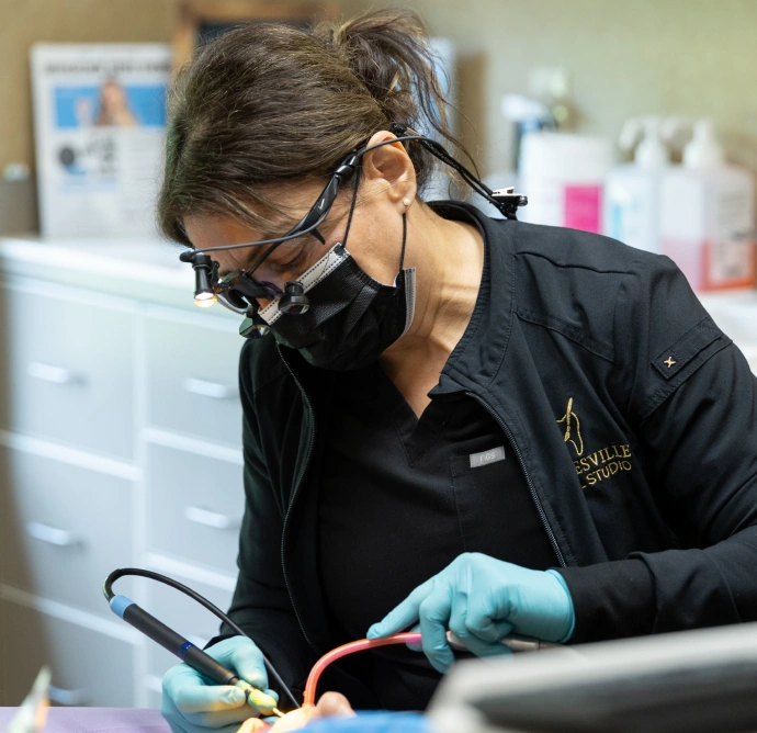 Gum disease treatment and periodontal therapy service